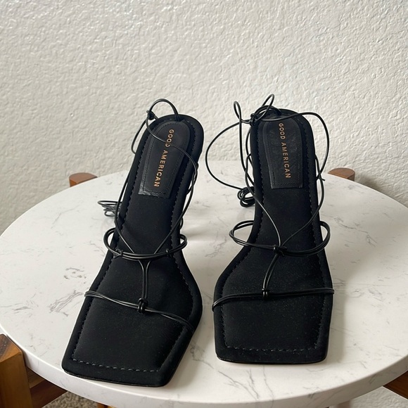Good American Cage Slanted Sandals - Picture 4 of 6